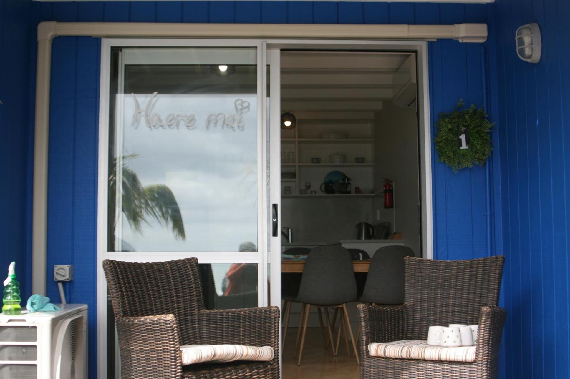 Driftwood Lodge Beachfront, Cable Bay, Northland クーパース・ビーチ エクステリア 写真