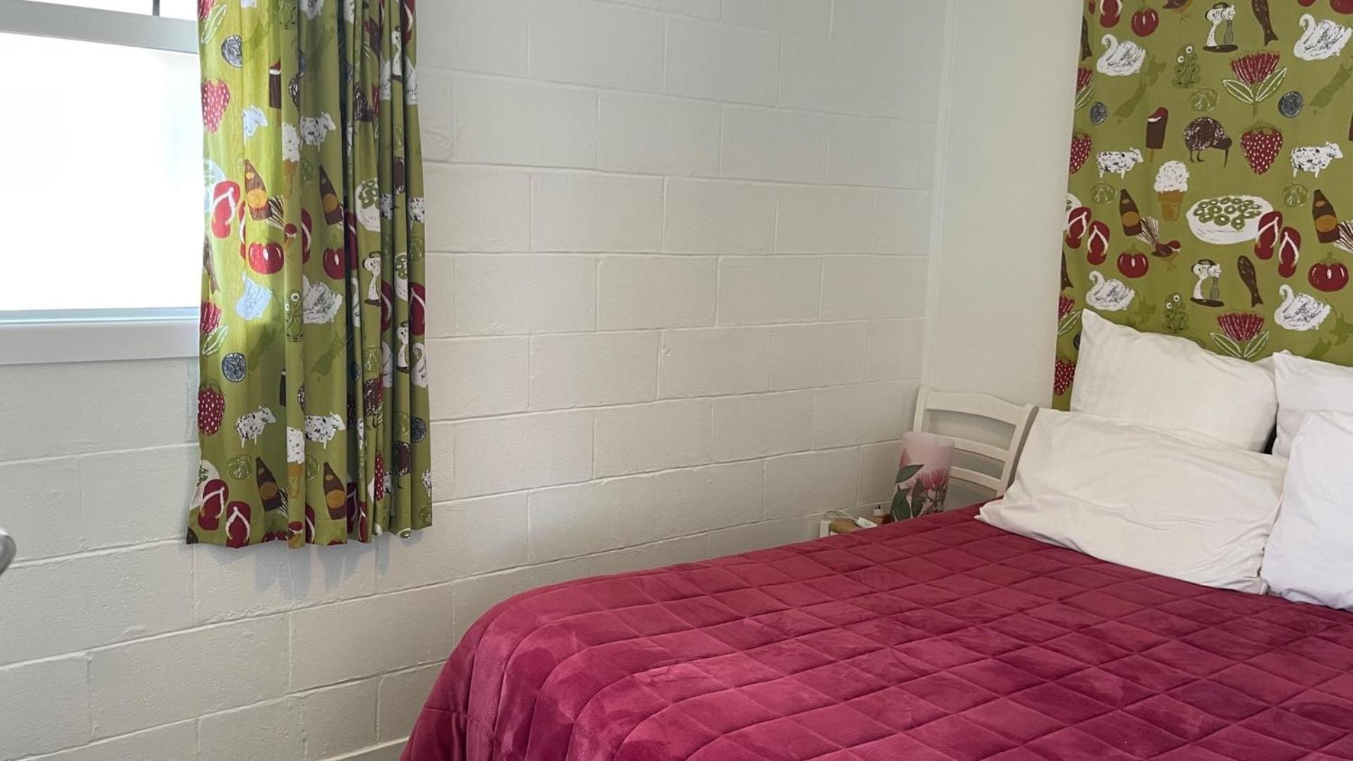 Driftwood Lodge Beachfront, Cable Bay, Northland クーパース・ビーチ 部屋 写真