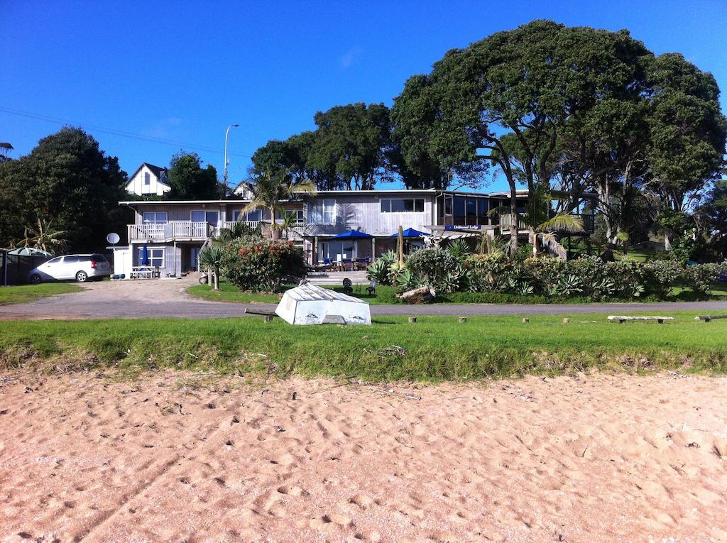 Driftwood Lodge Beachfront, Cable Bay, Northland クーパース・ビーチ エクステリア 写真